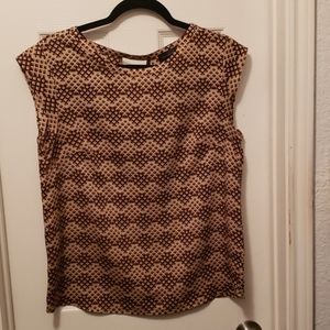 Sleeveless blouse
